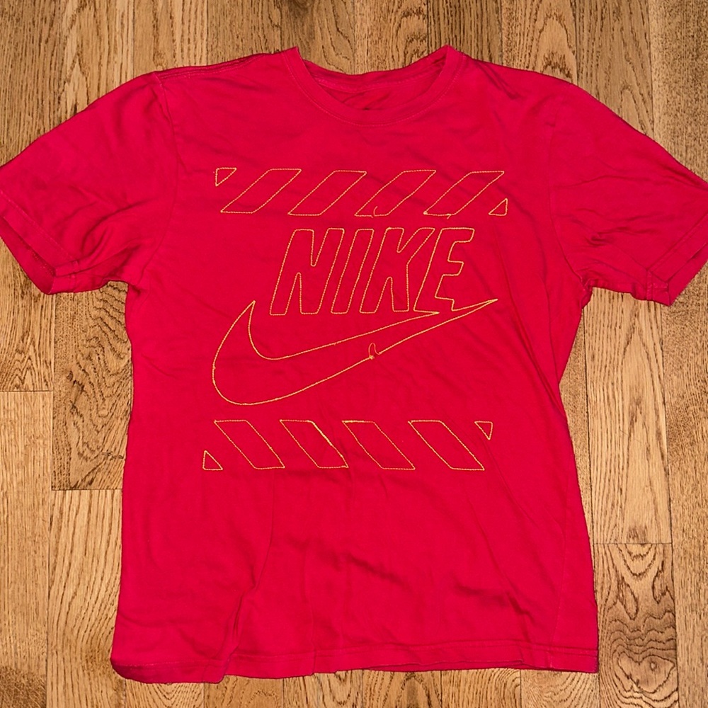 💰6 for $30💰Men’s Nike Stitched Shirt